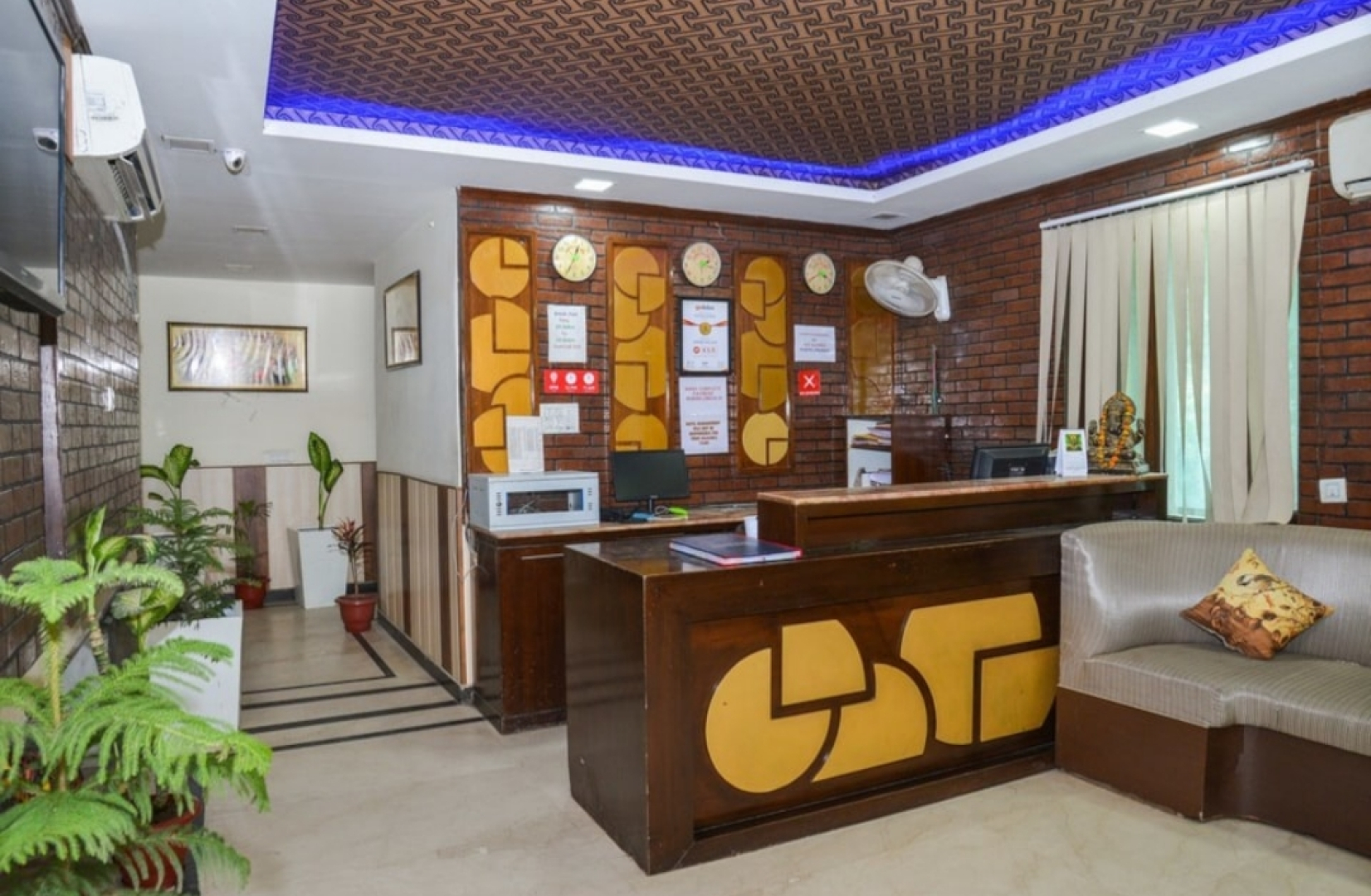 Отель jindal Palace