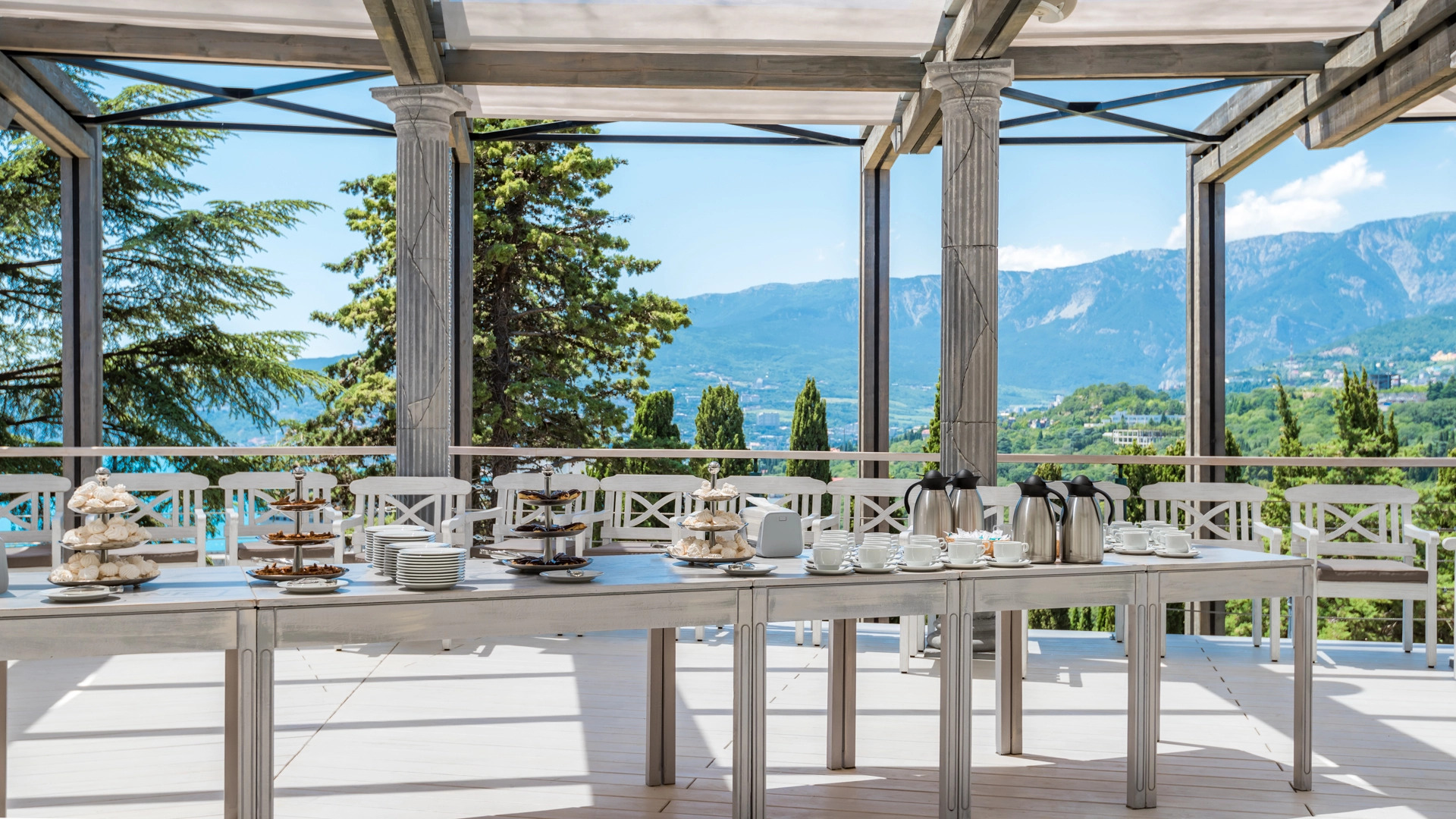 Отель Ялта-Интурист