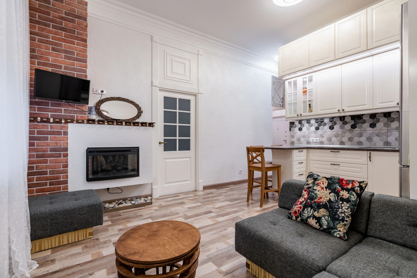 Апартаменты с сауной на Данини