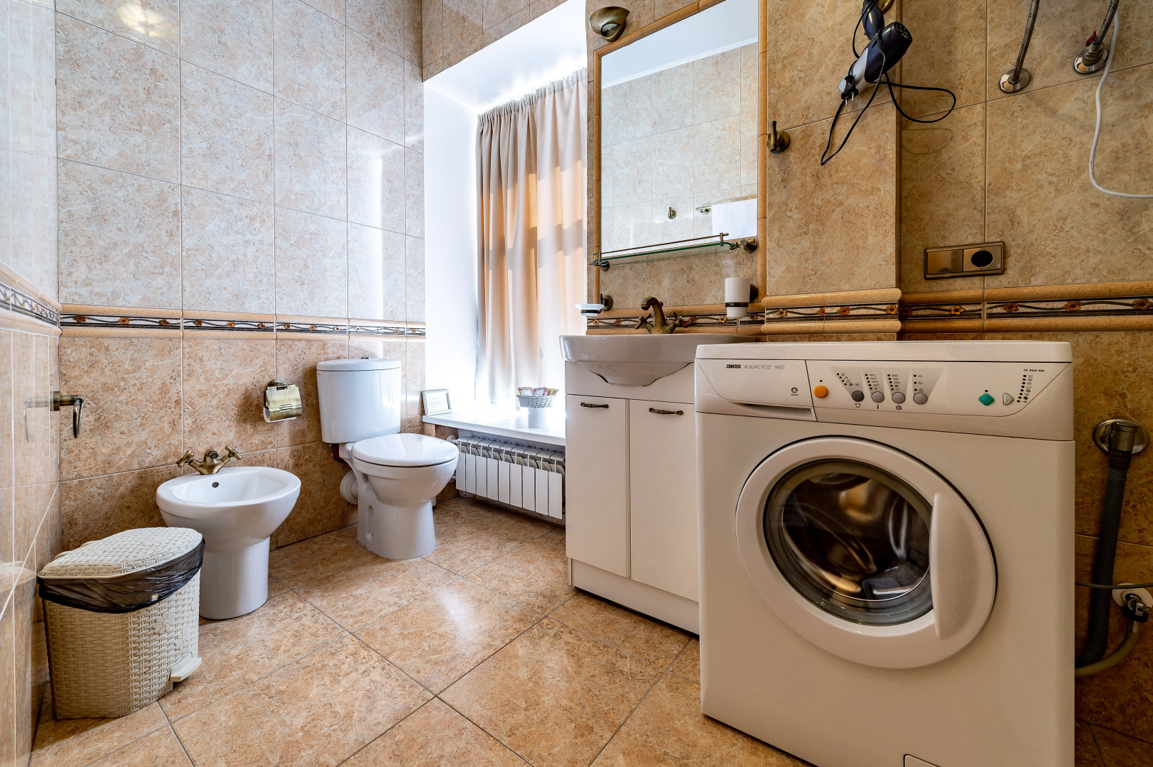 Отель Времена Года