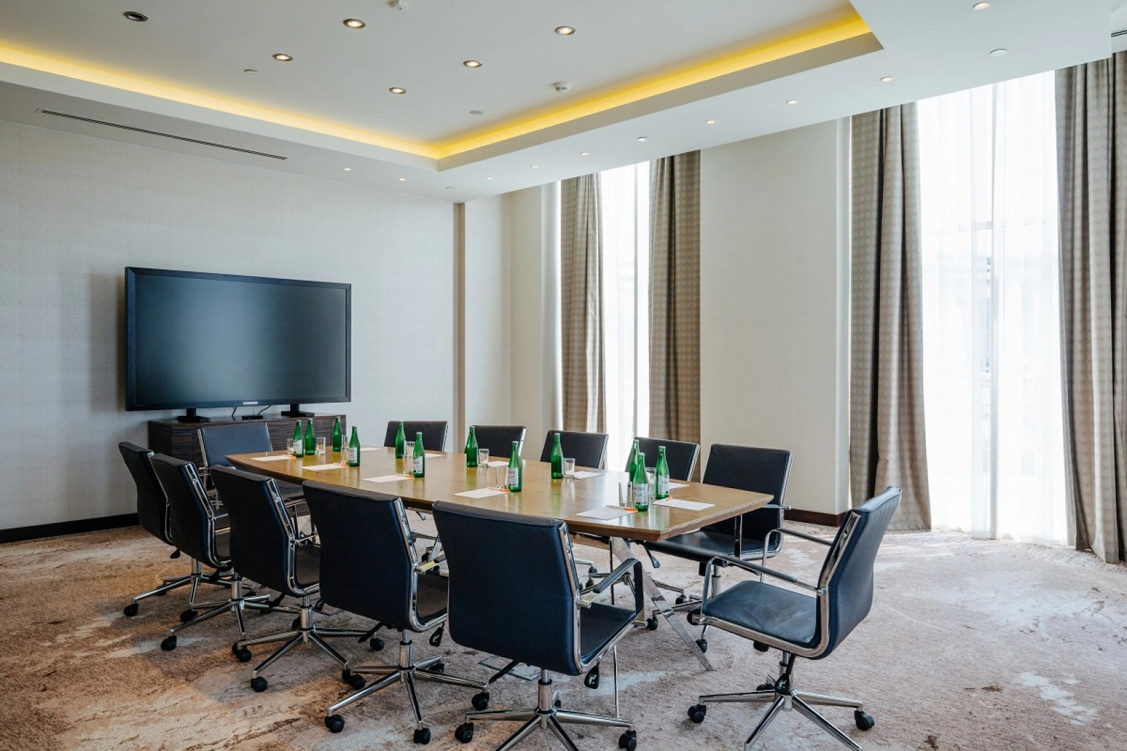 Отель Alpha Sirius