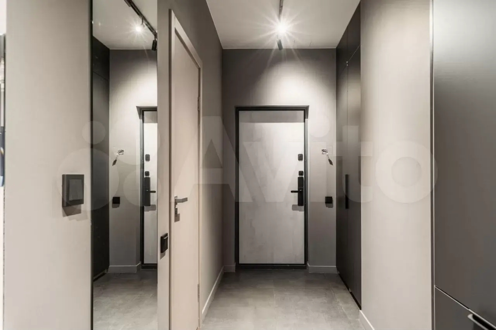 Апартаменты 3Roomz с бассейном и спортзалом