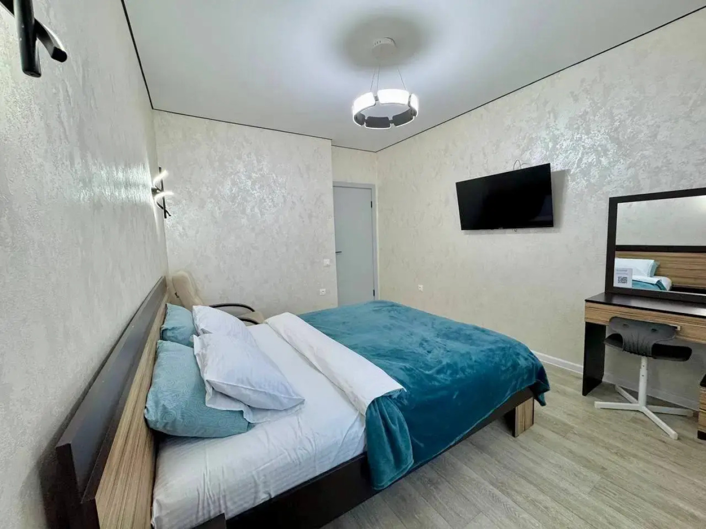 Апартаменты на Баумана 1