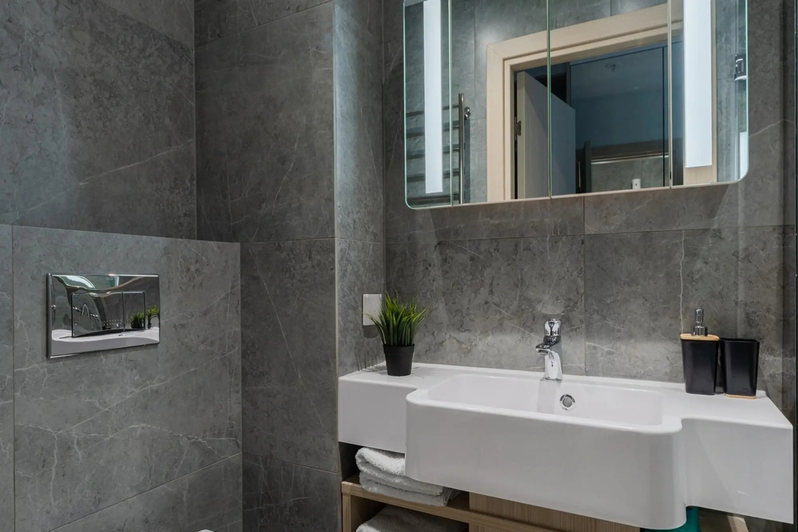 Апартаменты YE'S (Д) 7169