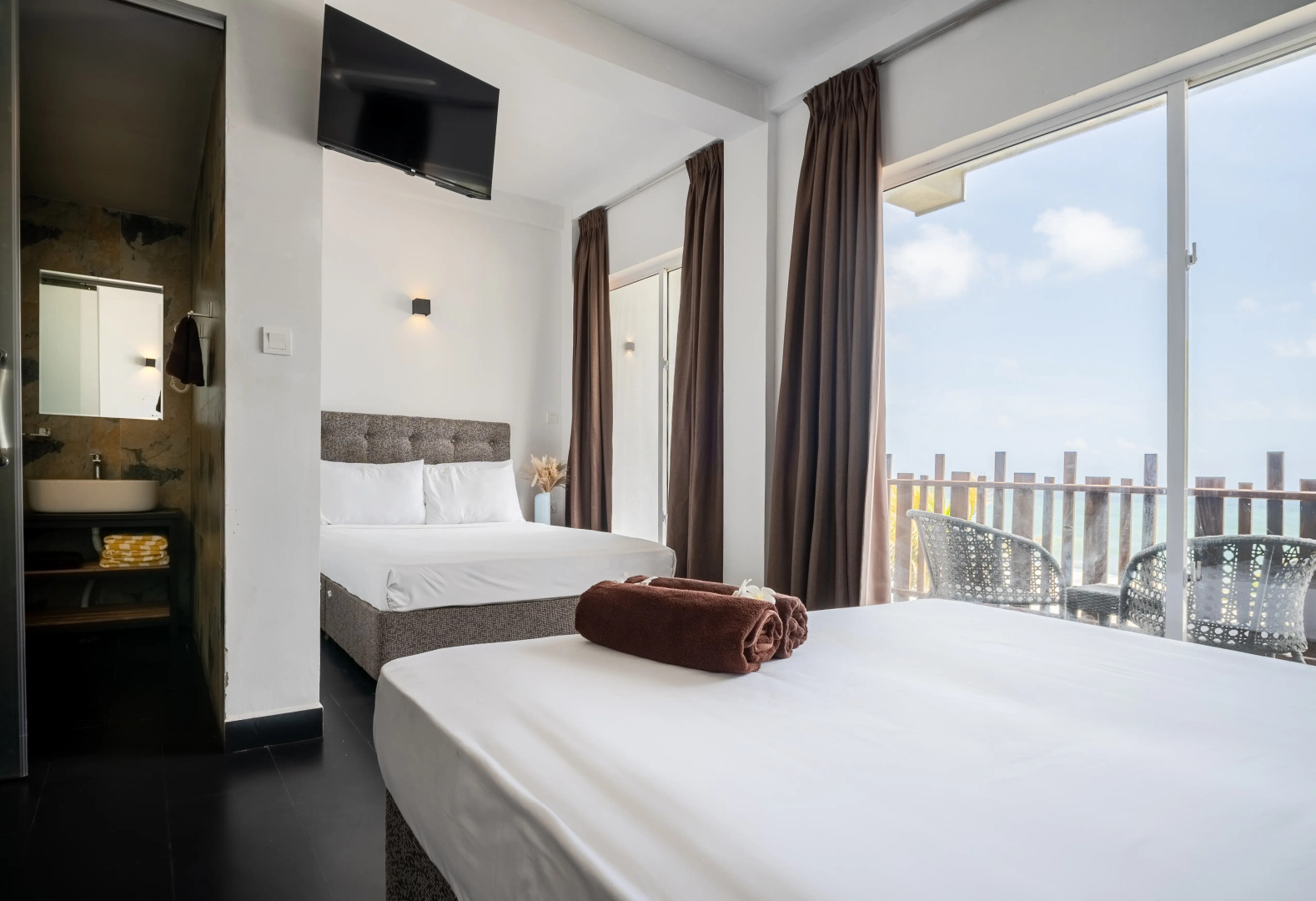 Отель Moi Induruwa by DBI