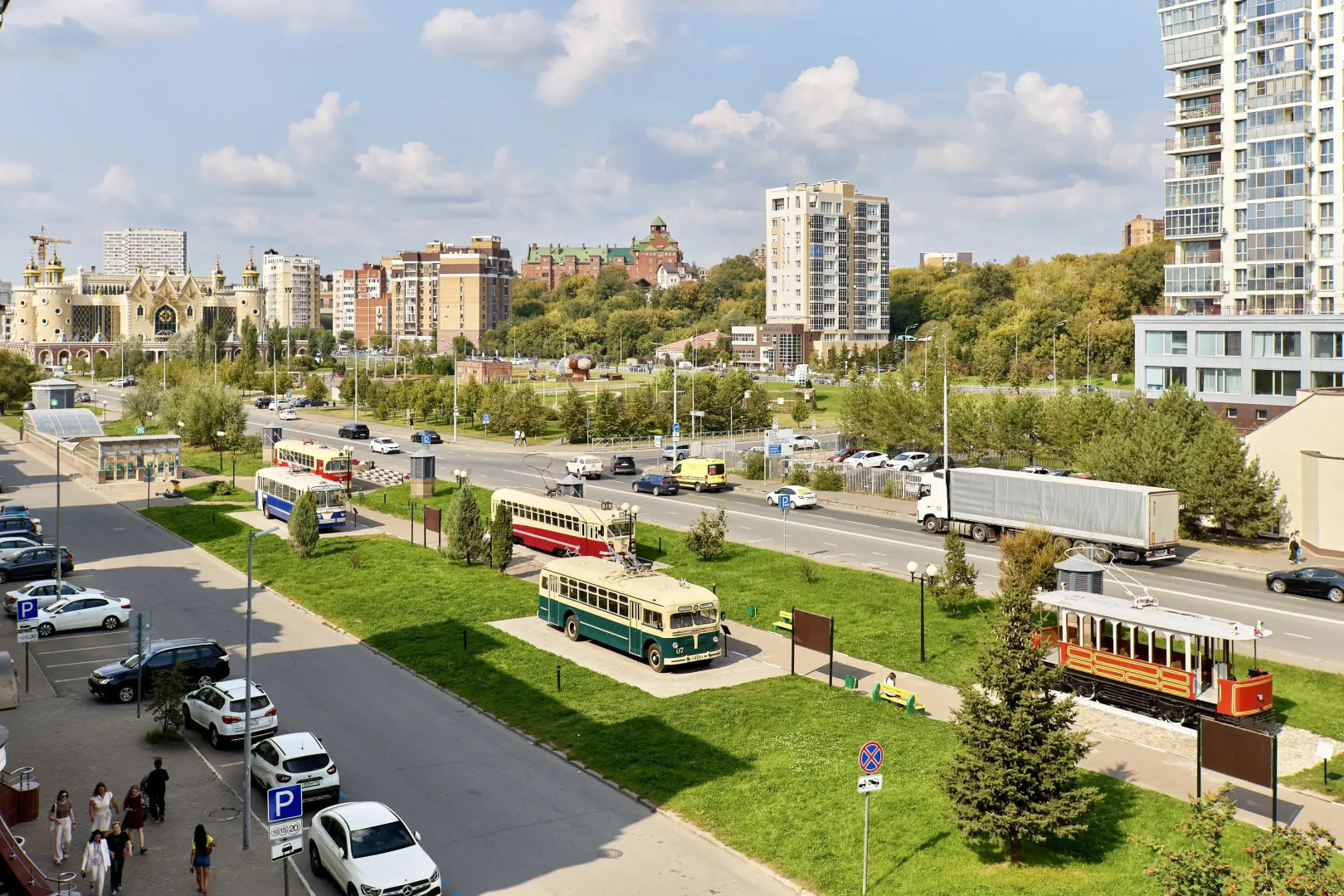 Апартаменты SUNVILLES Новенькие рядом с метро