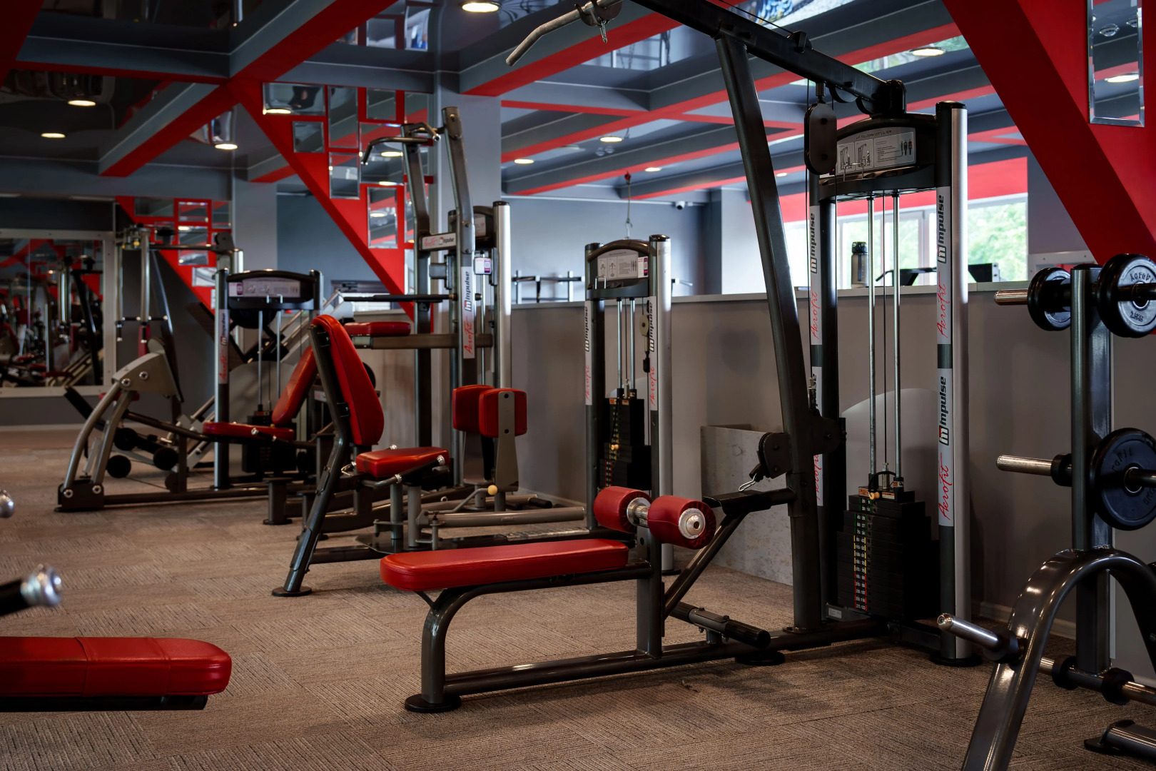 Отель Cronwell Park Ника