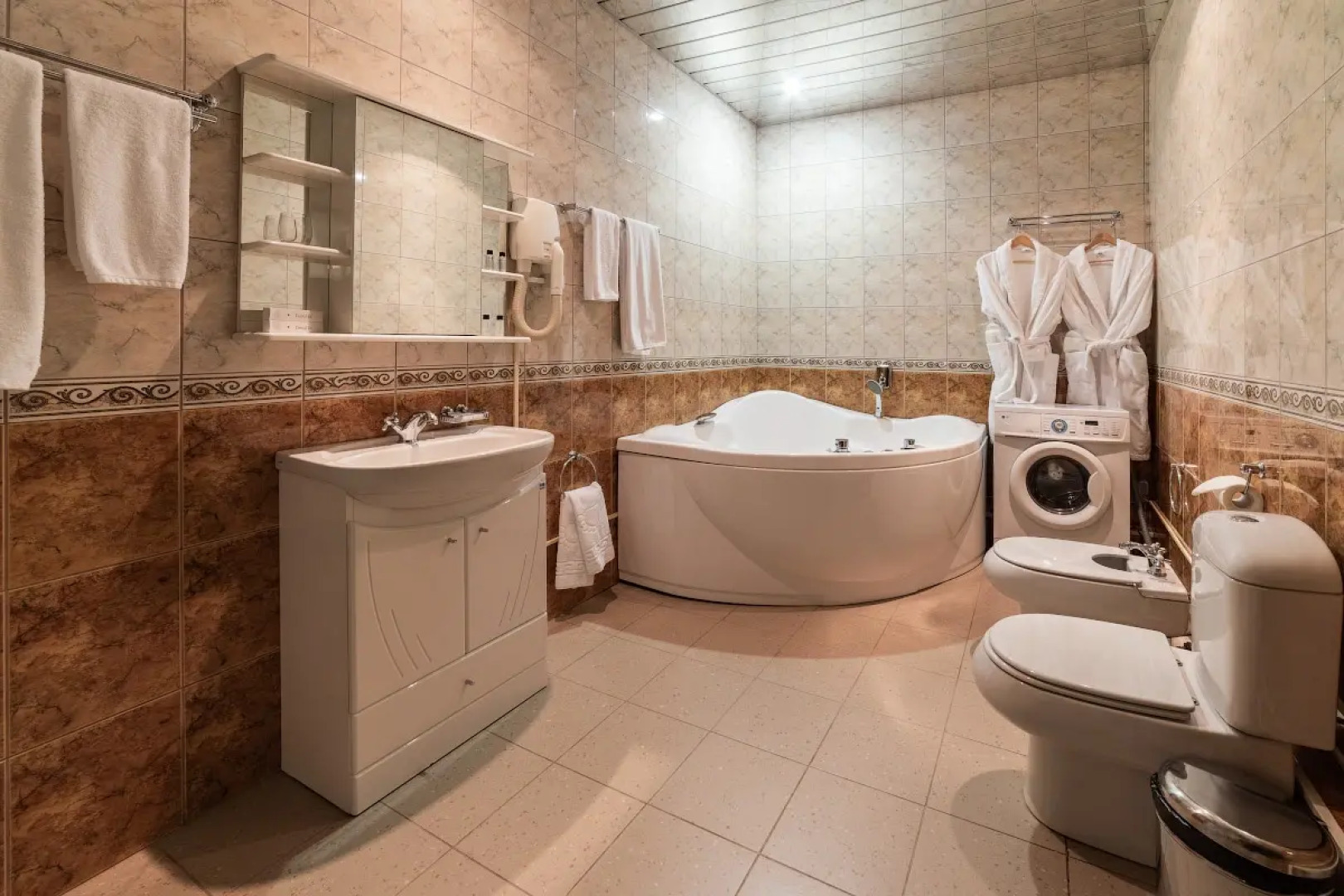 Отель Яротель Центр