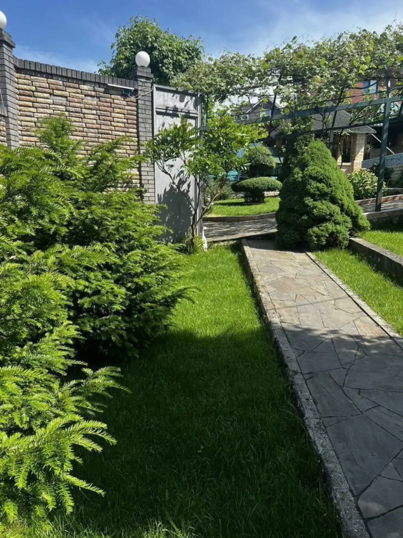 Частный дом на Улице Батайской 10А