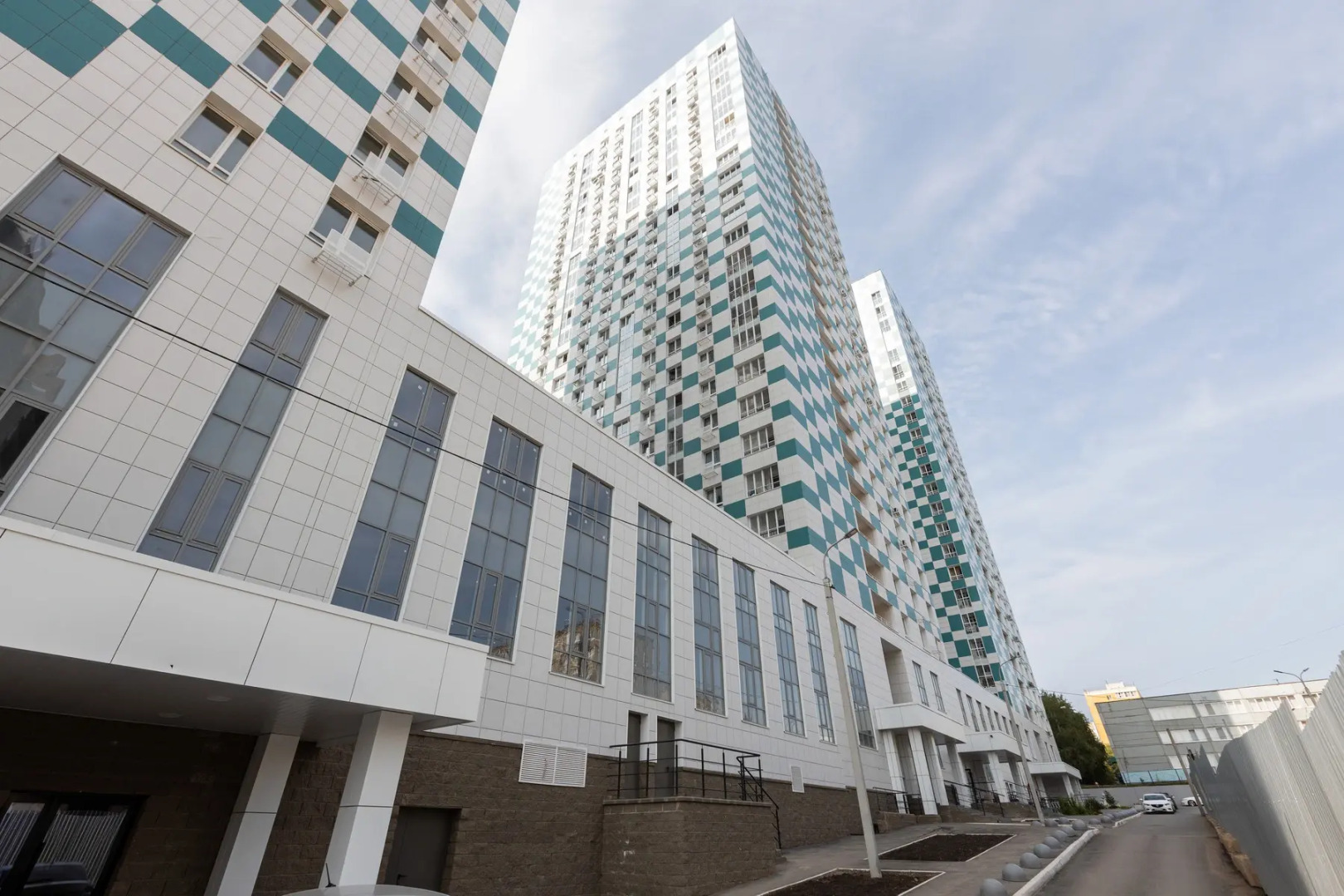 Апартаменты Сутки Уфа на бульваре Давлеткильдеева 5