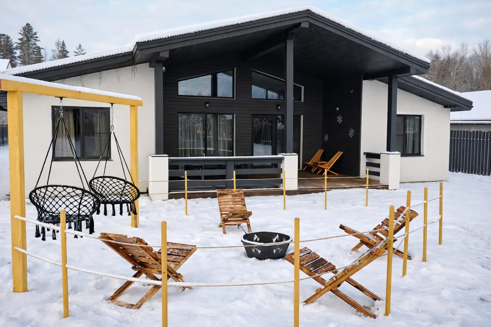 Частный дом Домик у леса рядом с Игорой