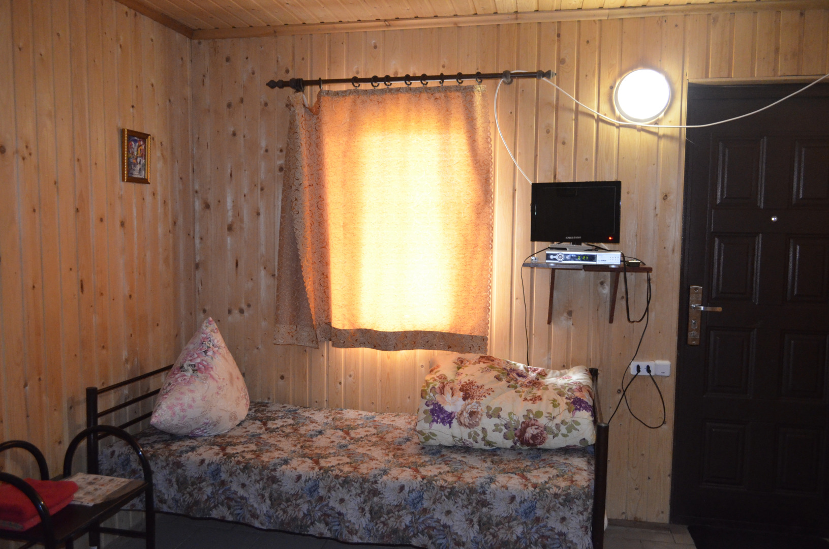 Belyij Dom Na Trasse M4 Don Hotel	