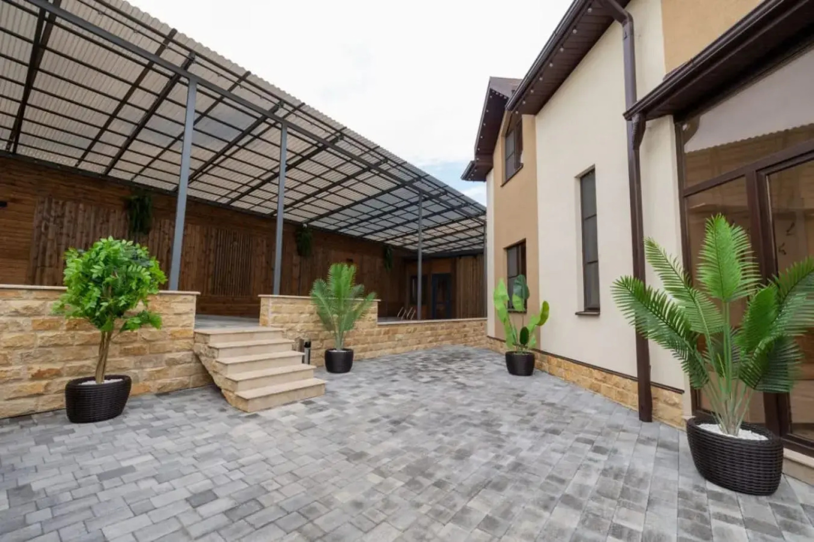 Гостевой дом RestHouse