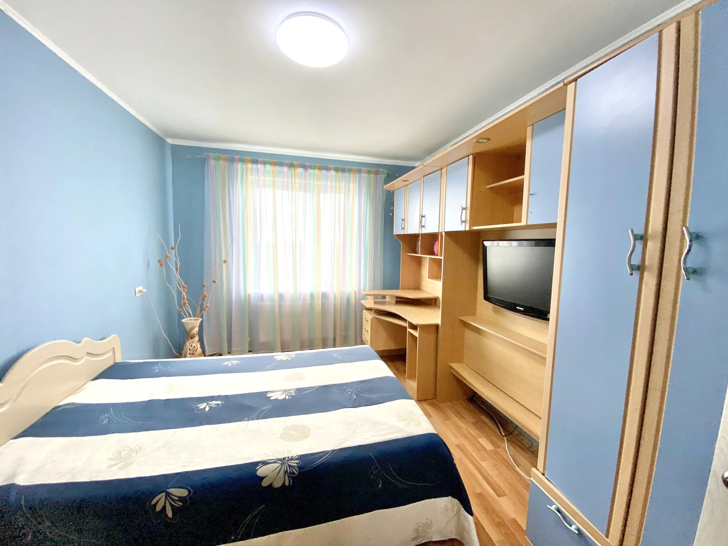 Квартира Уютная на Амирхана