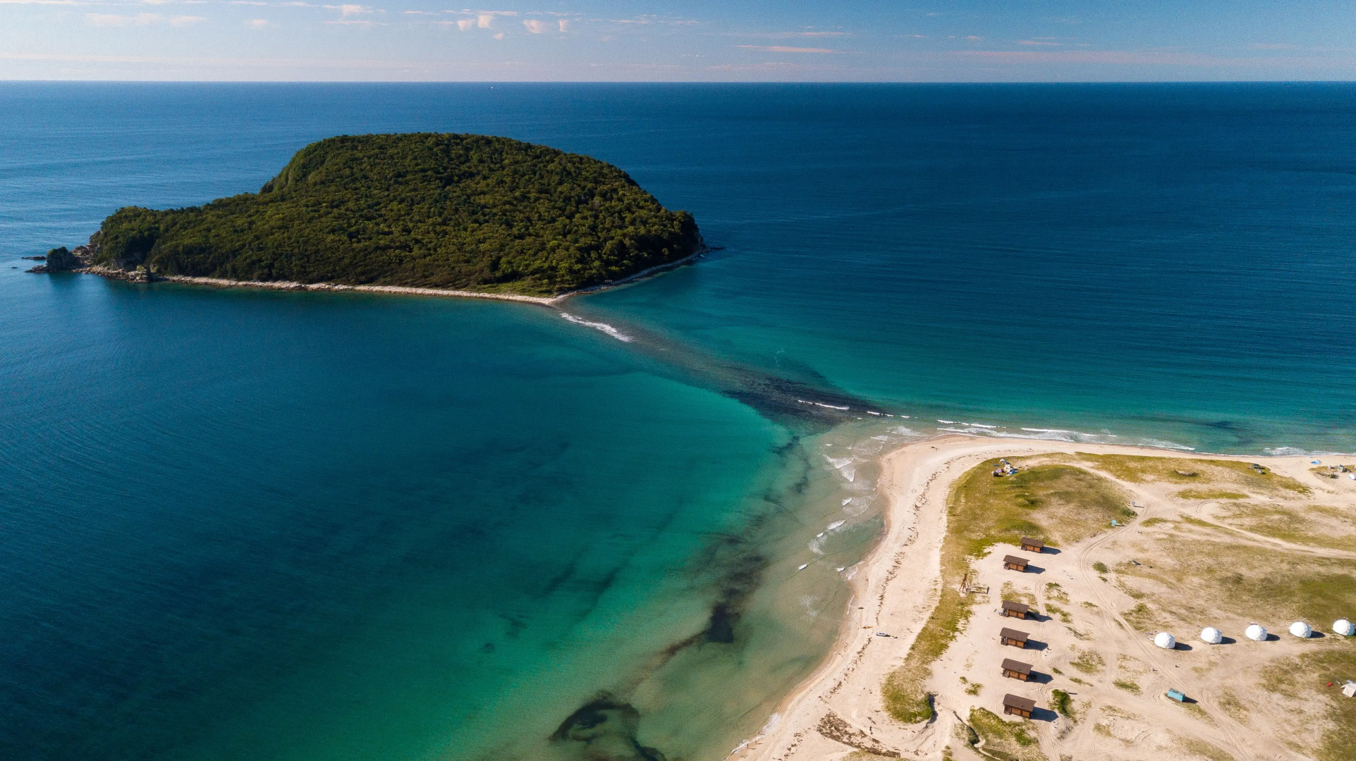 Комплекс семейного отдыха Бухта Петрова