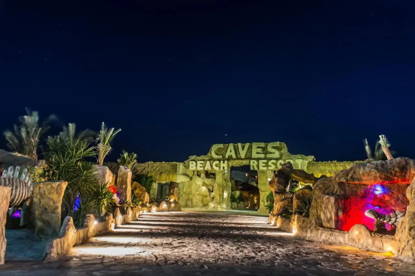 Caves Beach Resort - Adults Only
