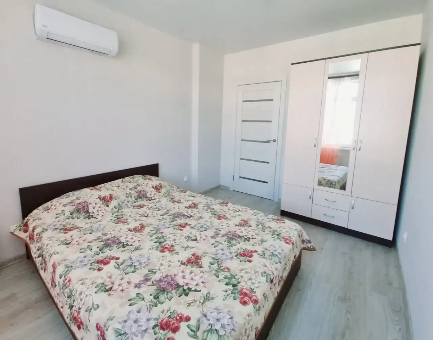 Апартаменты Holiday House 6