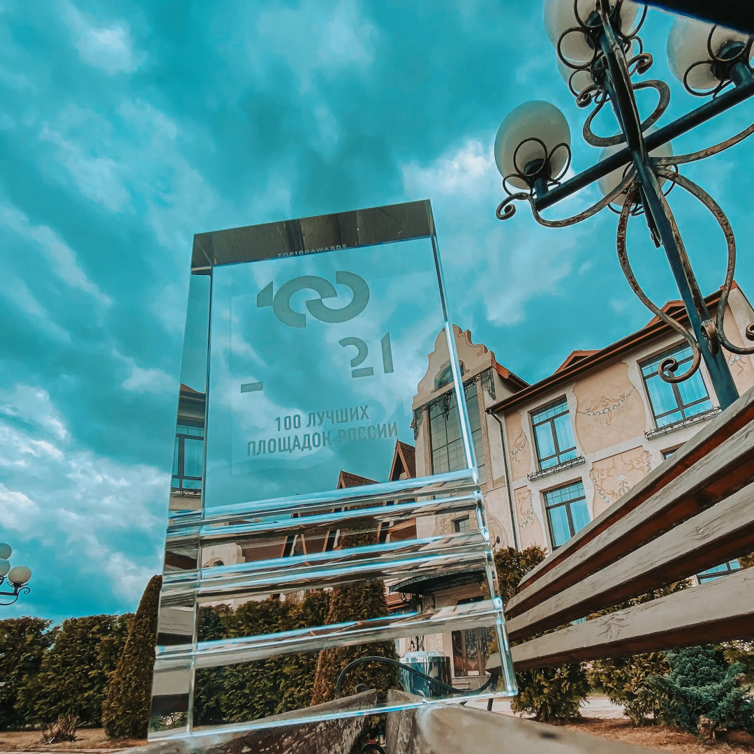 Отель Бережки-Холл