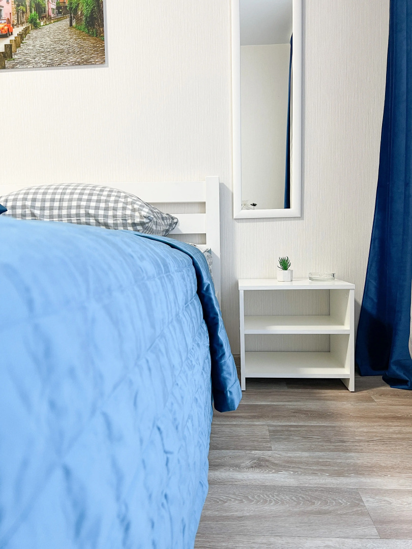 Апартаменты Великолепная Студия у ж/д  Вокзала