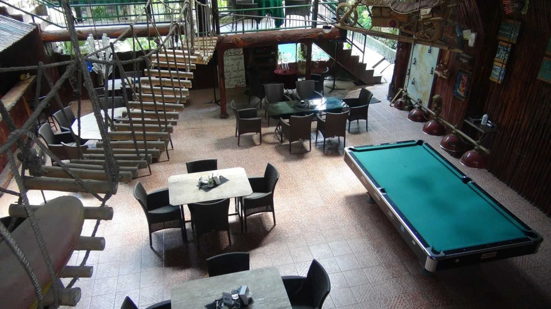 Отель MB's Garden Inn