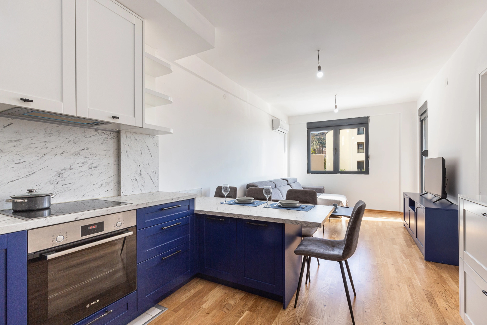 Harbor Sunset Suites Apartments