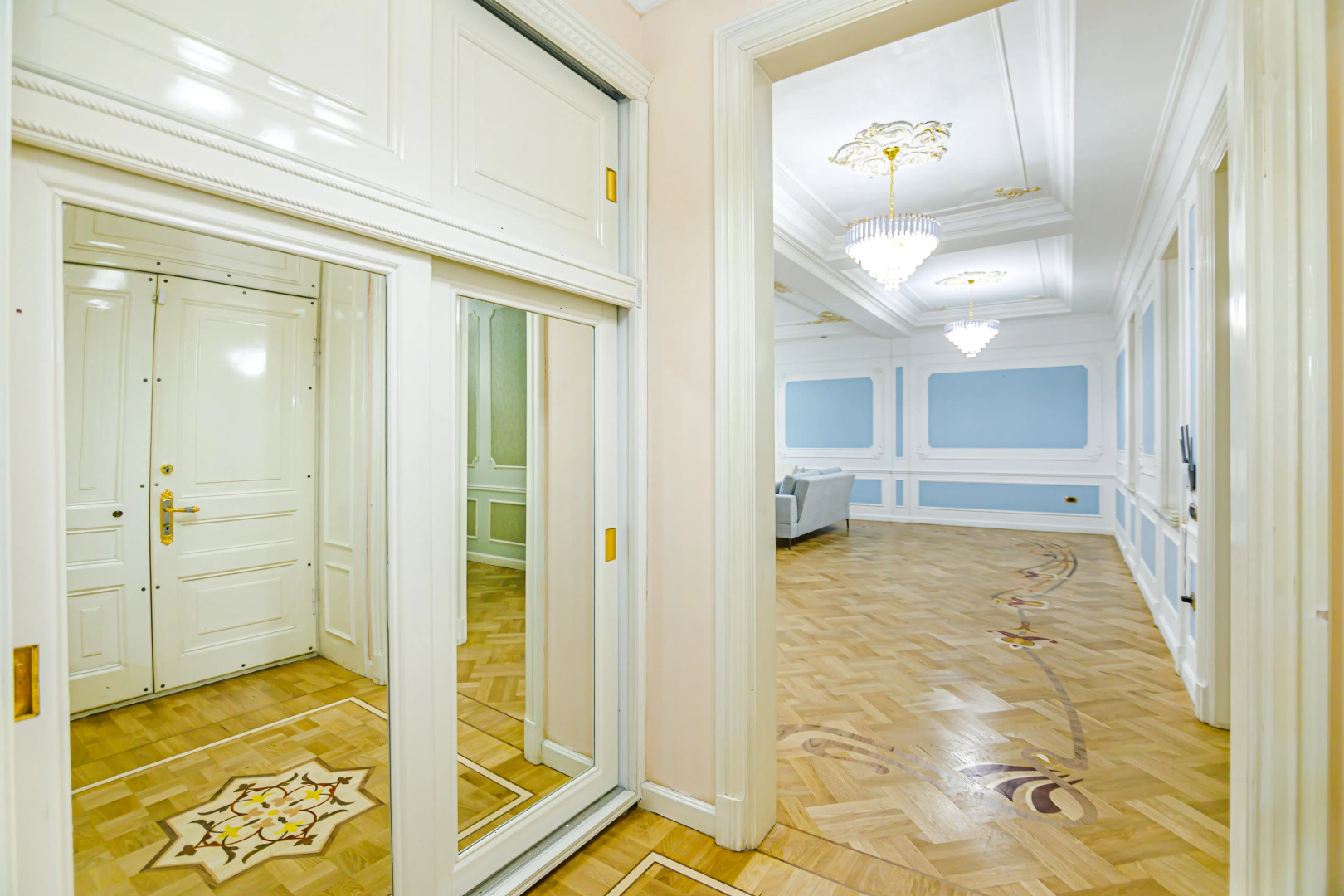 Апартаменты Luxury 7 Bedroom in Nizami street