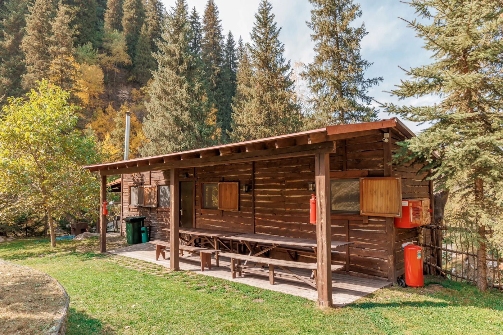 Курортный отель Этнодеревня Горный курорт  Oi-Qaragai