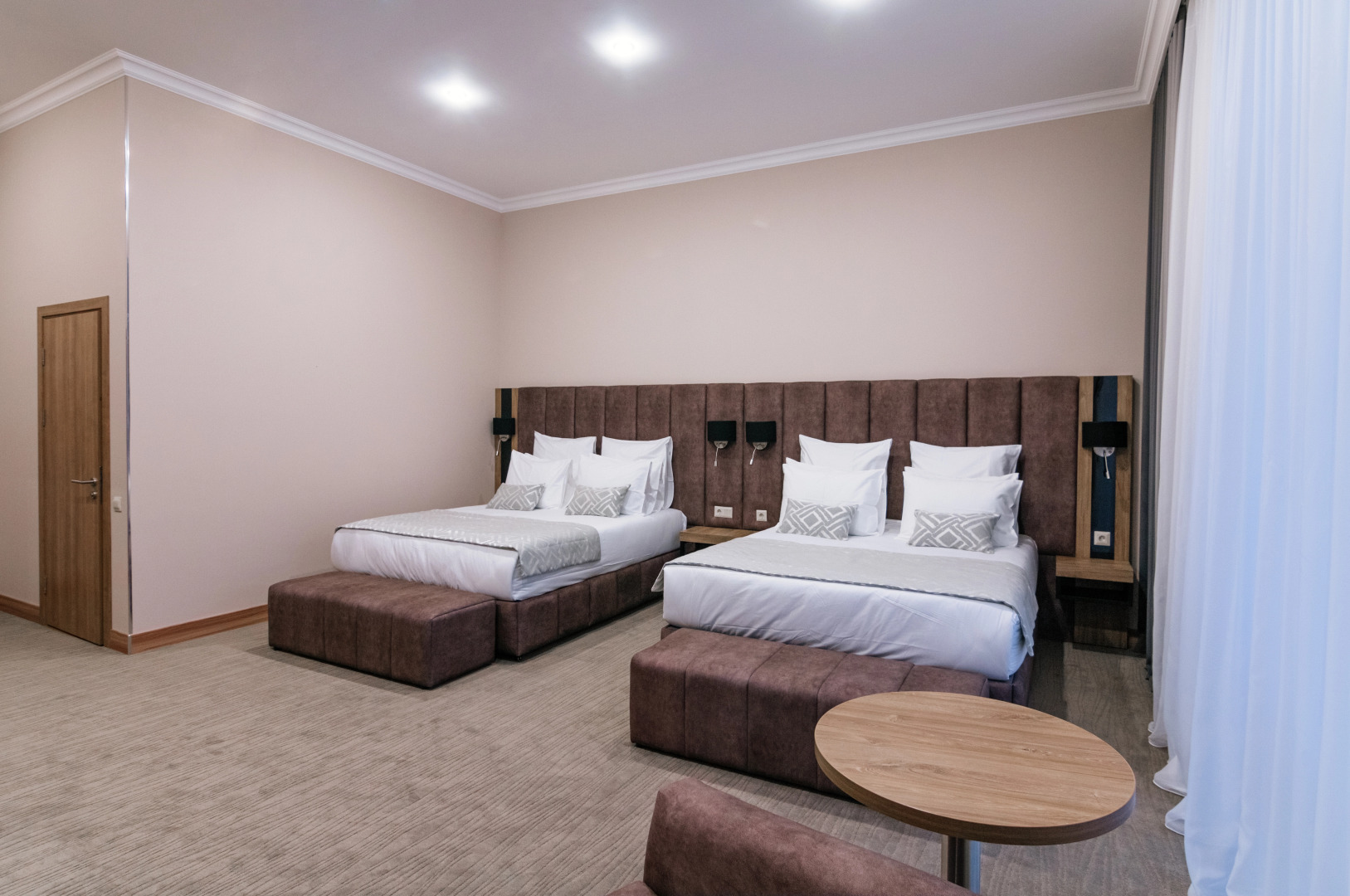 Отель Central City