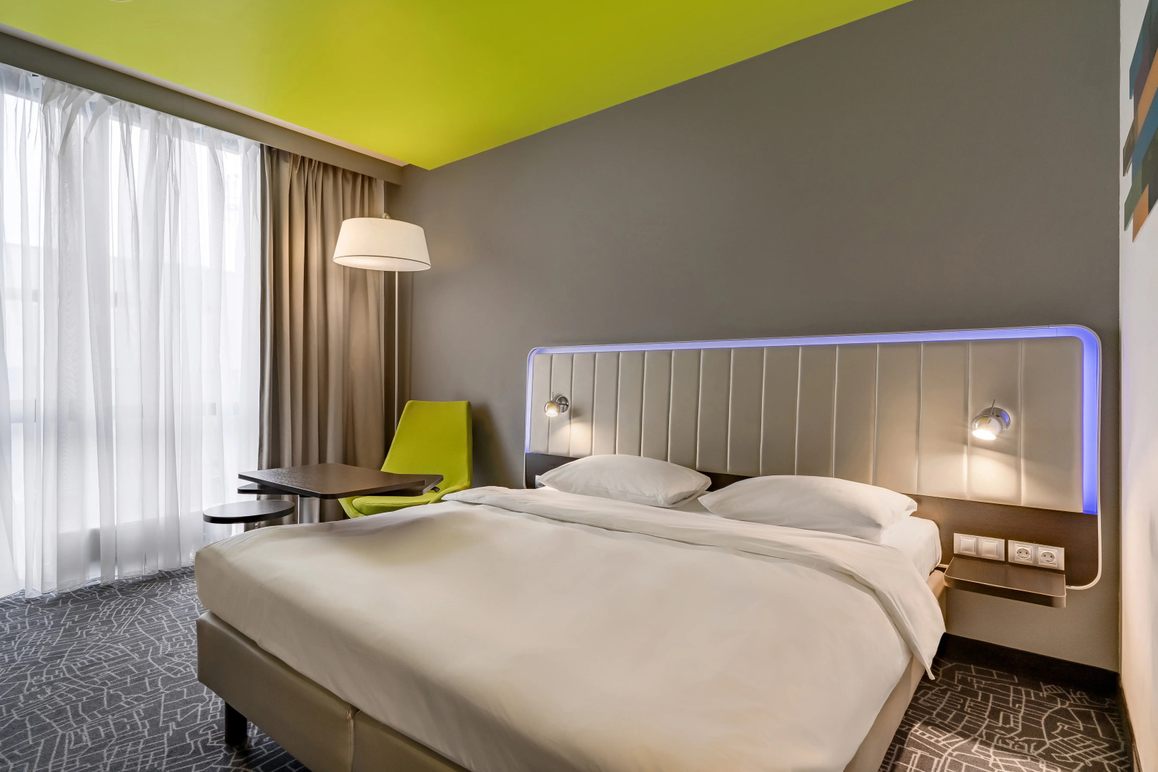 Cosmos Saint -Petersburg Pulkovo Airport Hotel