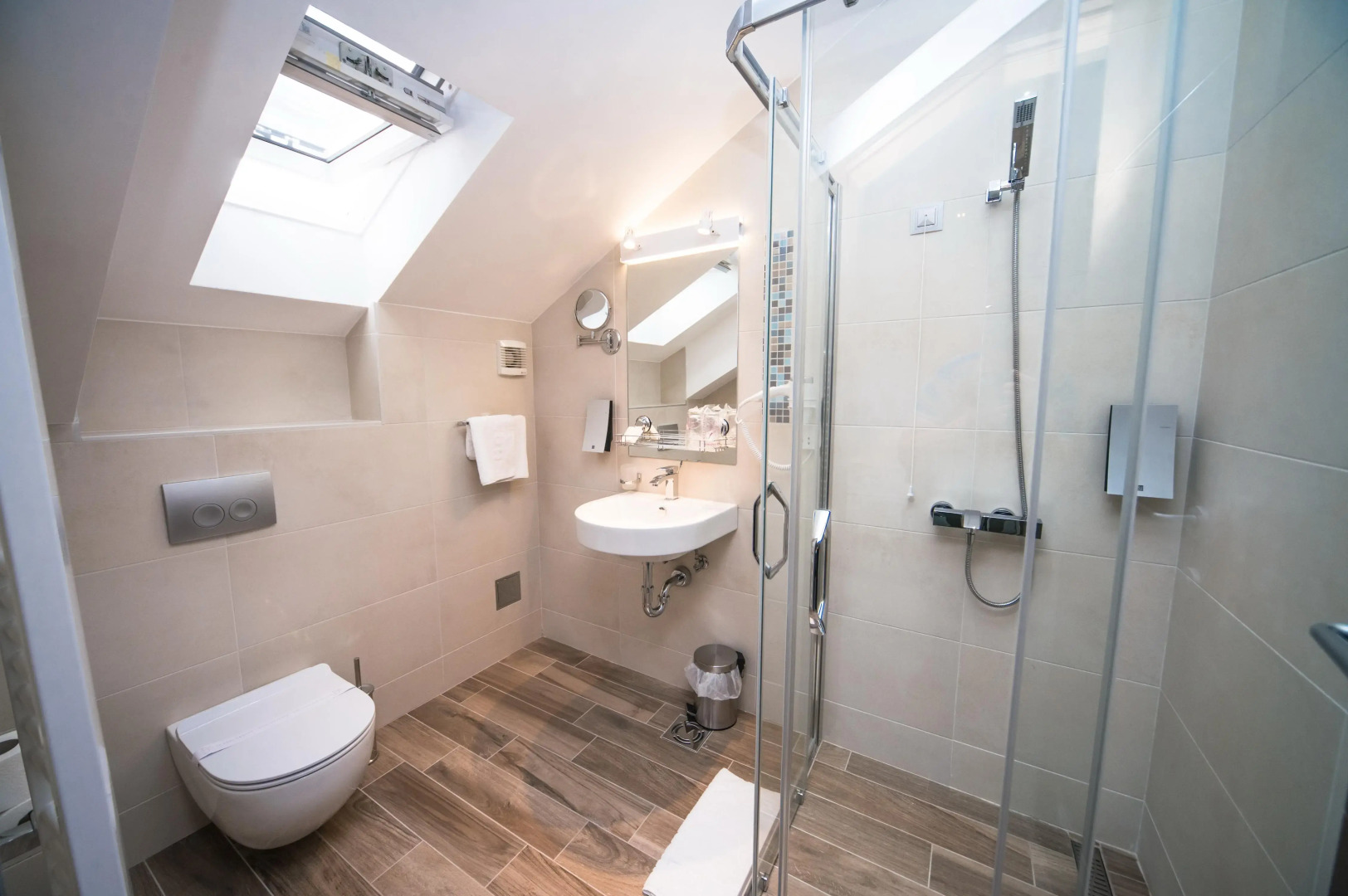 Отель Mint Garni