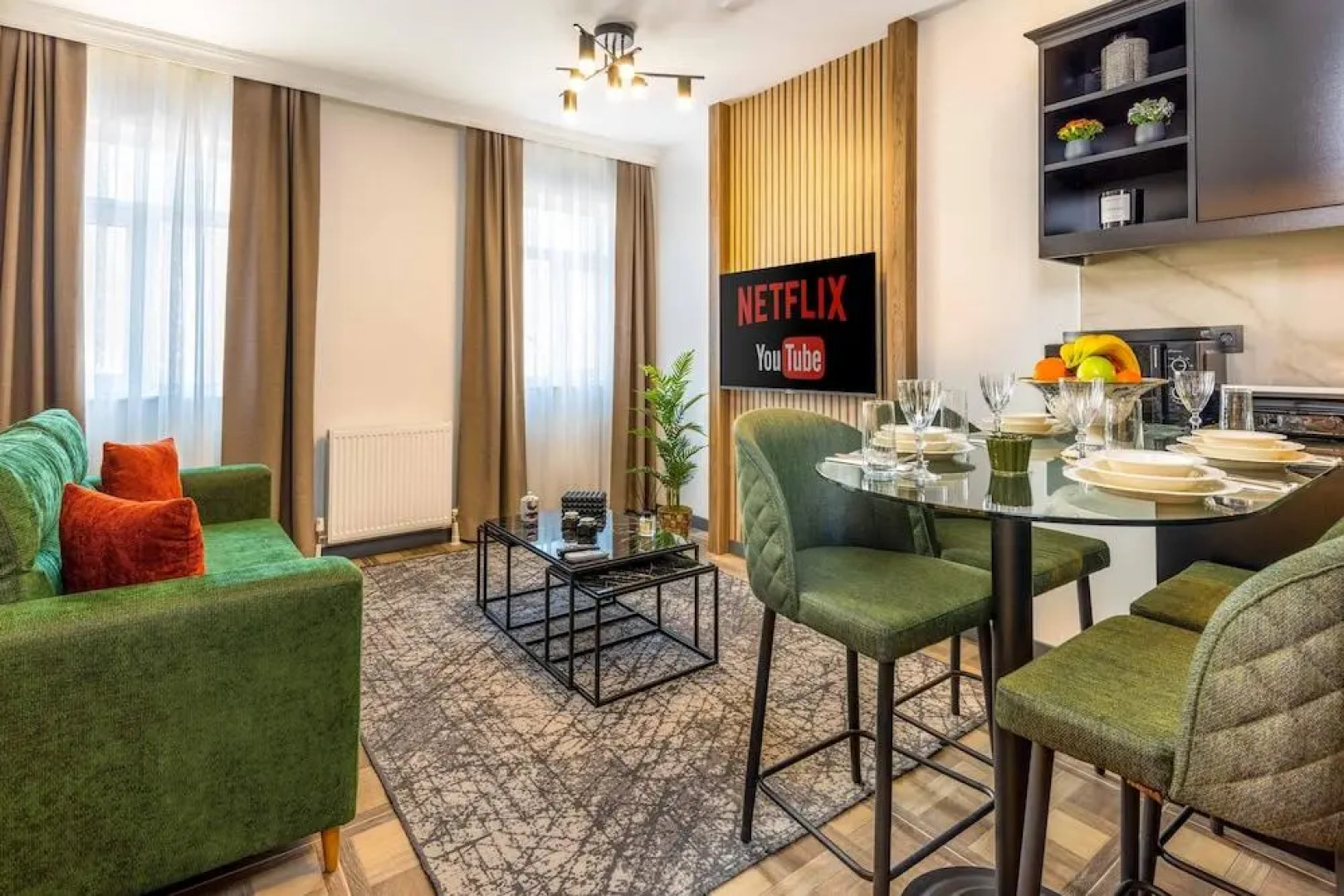 Отель BayMari Suites City Life