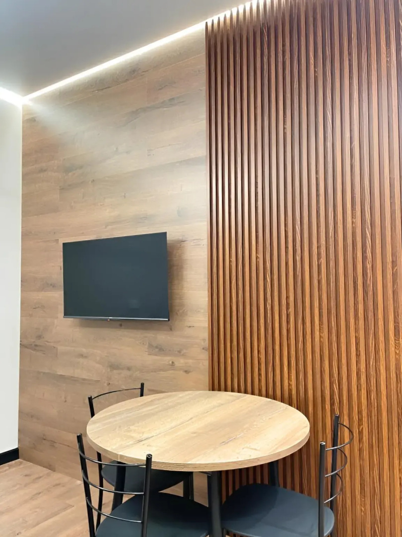 Апартаменты Дизайнерская евротрёшка