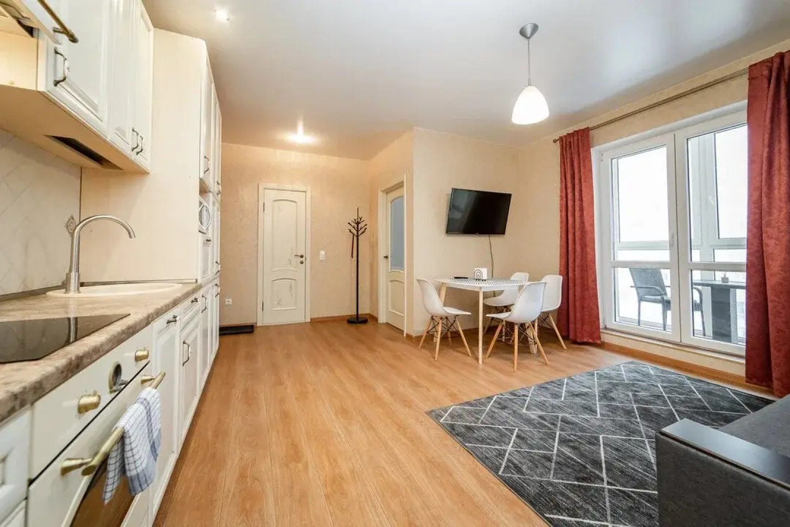 Апартаменты возле Национальной Библиотеки и ТРЦ Dana Mall на Туровского 26