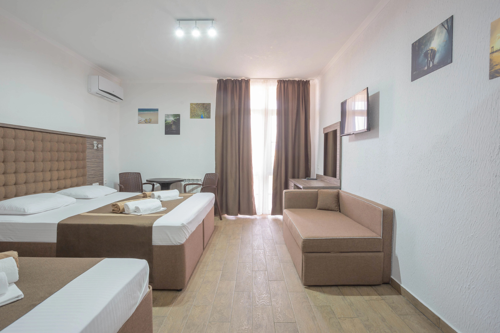 Отель Despina Family Hotel