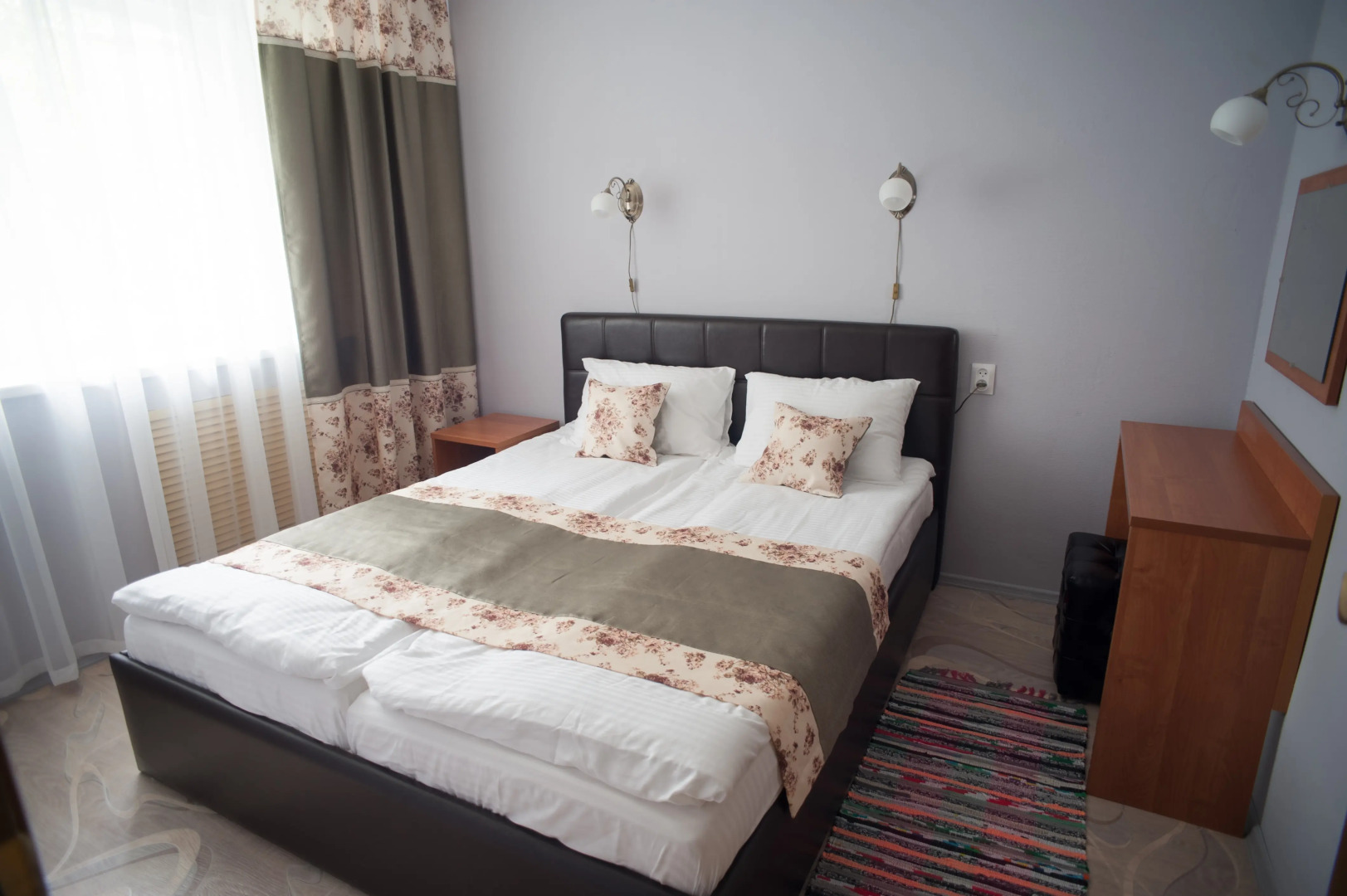 Гостиница Пелысь