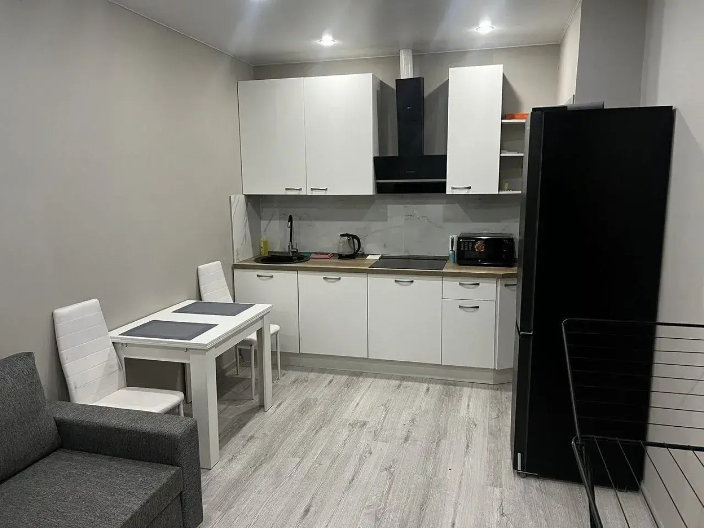 Апартаменты евродвушка на проспекте Куприна 38к1