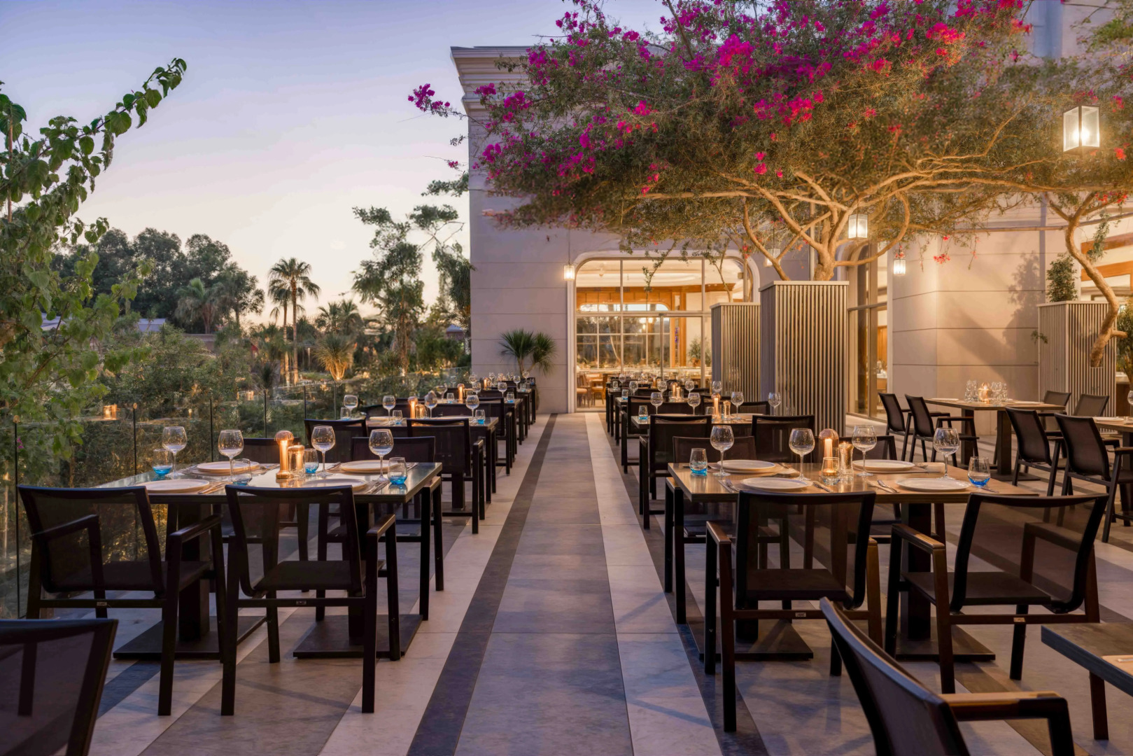 Merit Royal Gardens Hotel & Casino