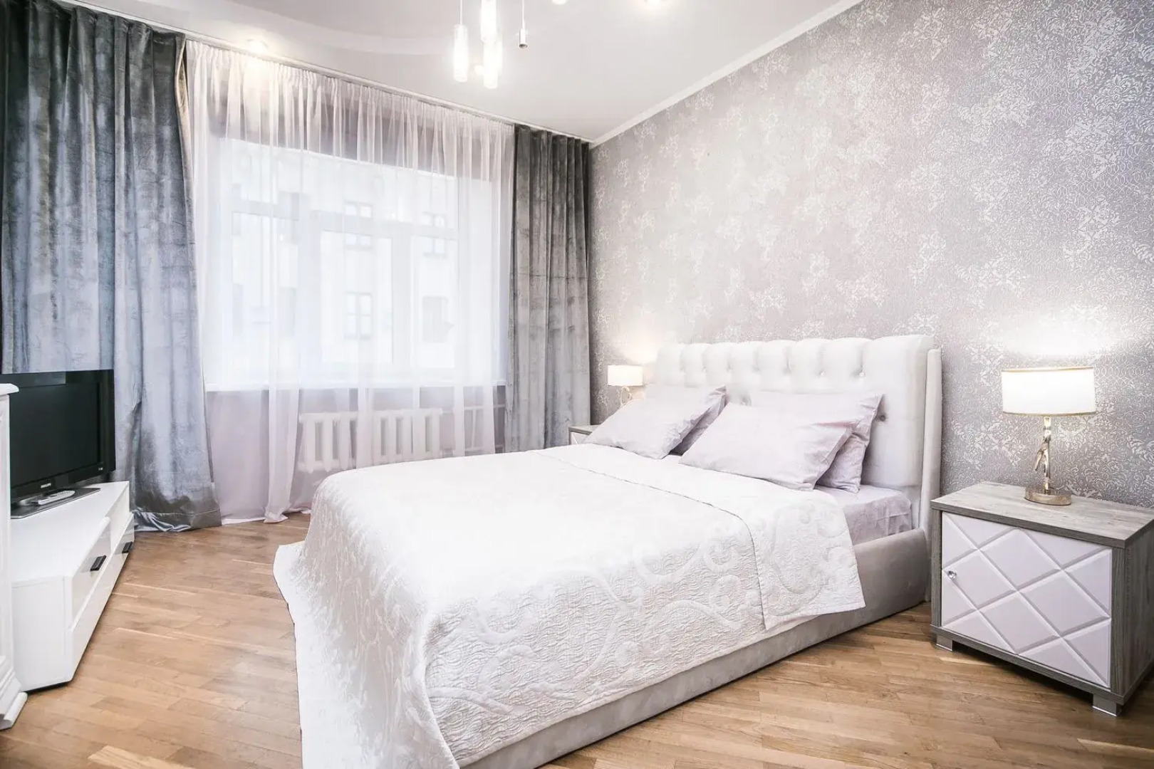 Апартаменты 3х комнатные Карла Маркса 25 Центр