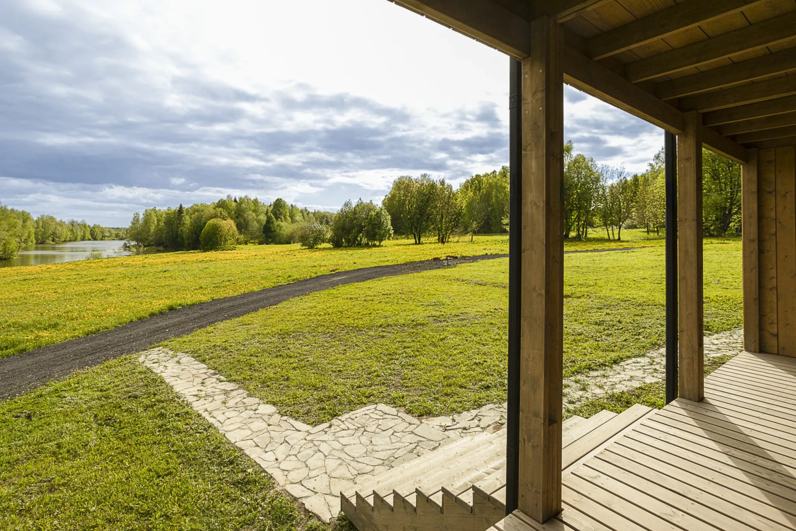 Гостевой дом Дом у реки Белые Ключи