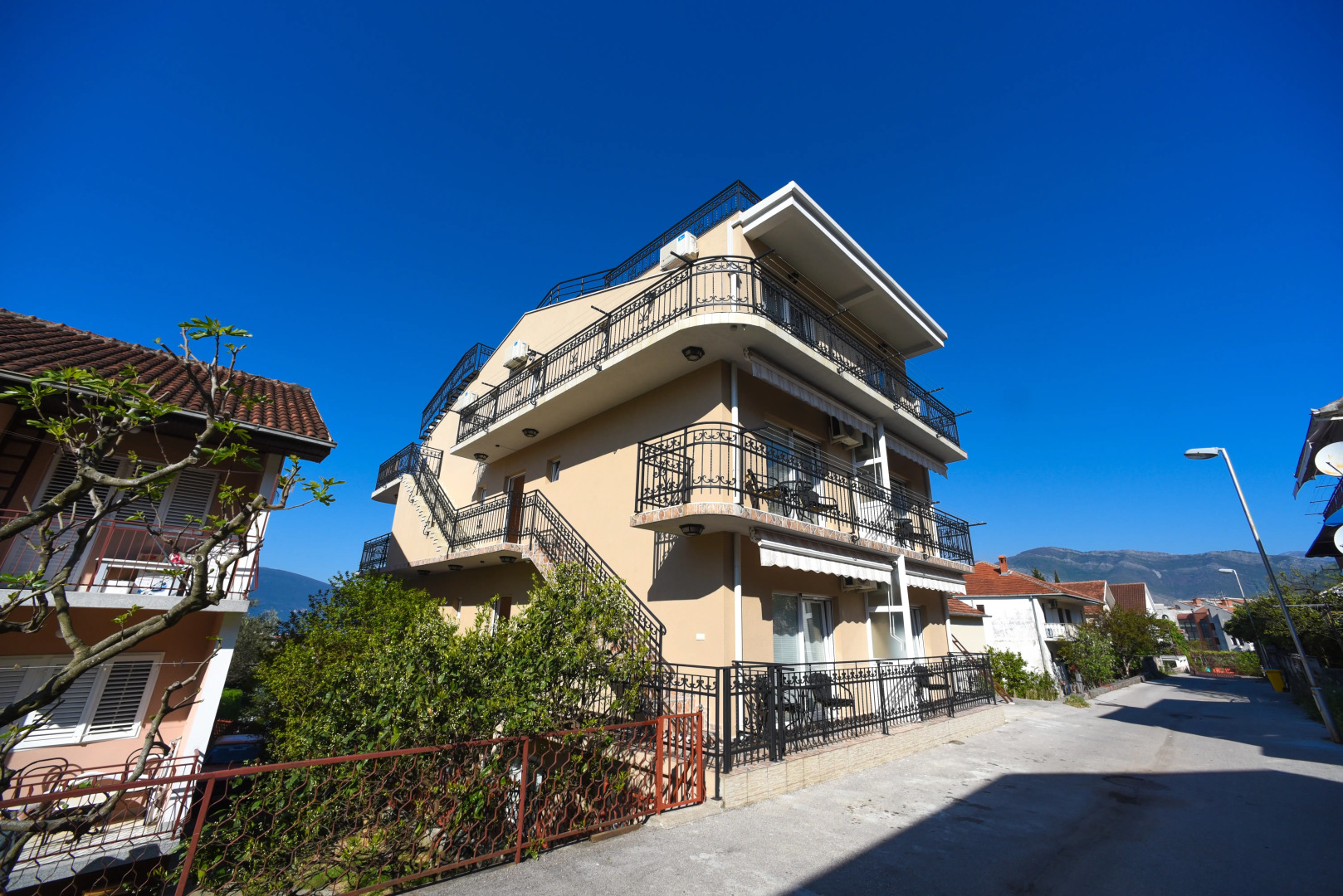 Апарт-Отель D&D Apartments Tivat