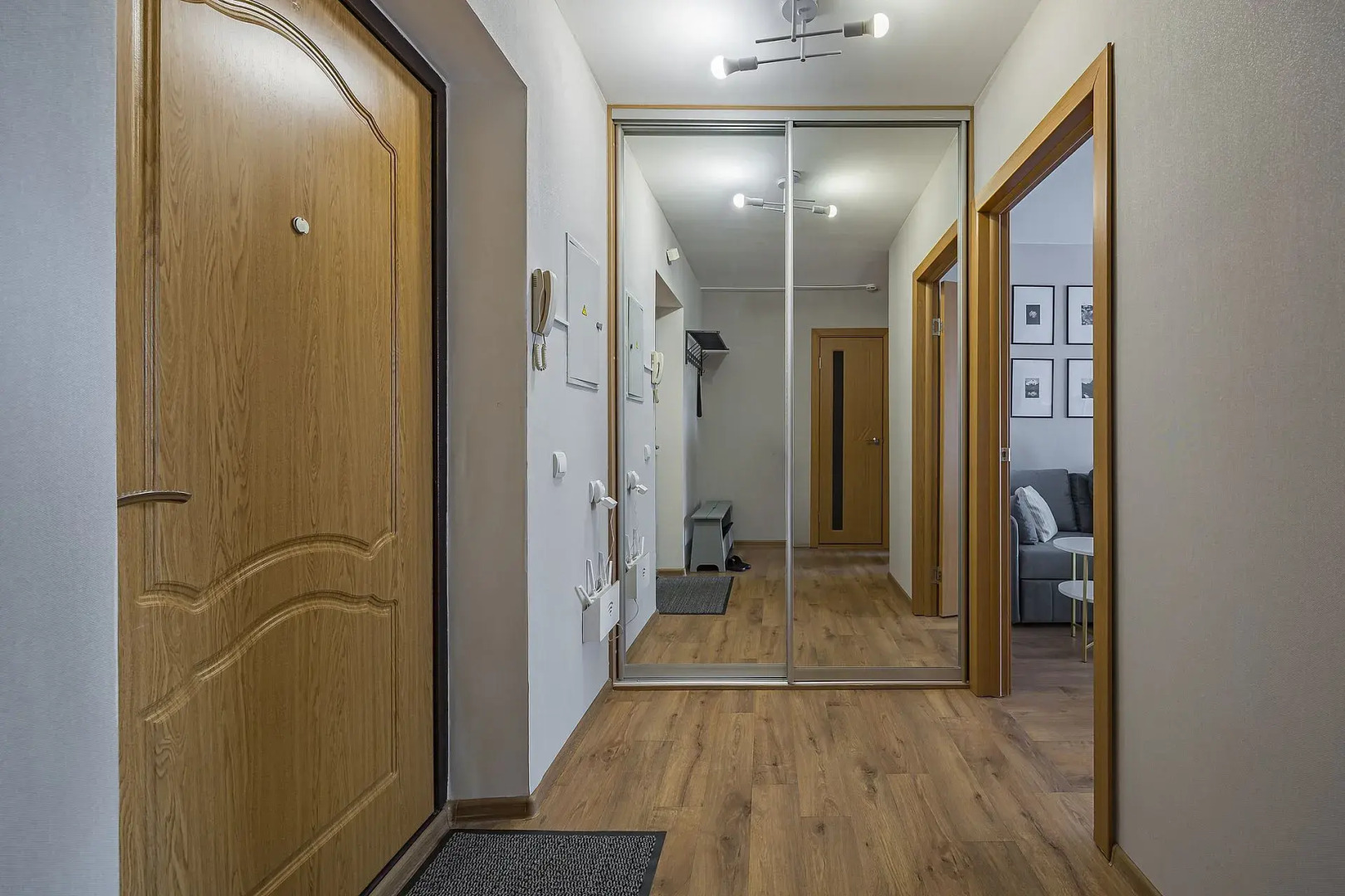 Квартира Обломов на Волжской Набережной 17