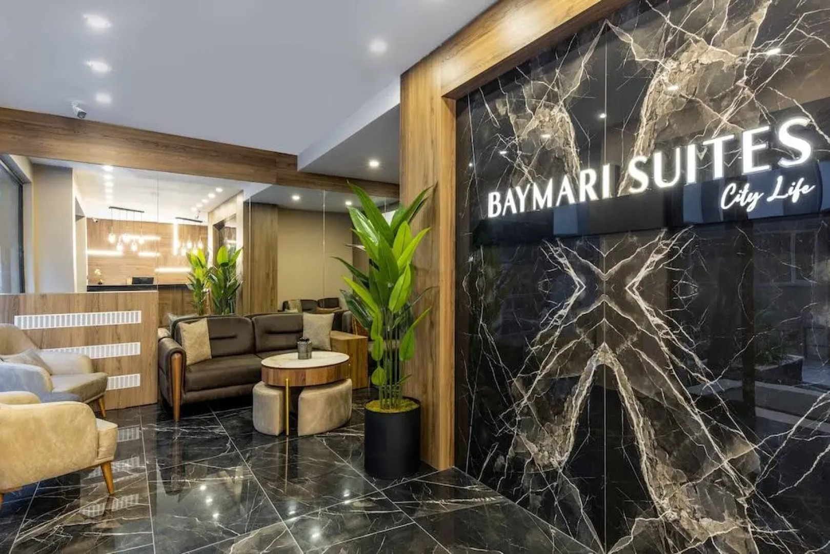 Отель BayMari Suites City Life