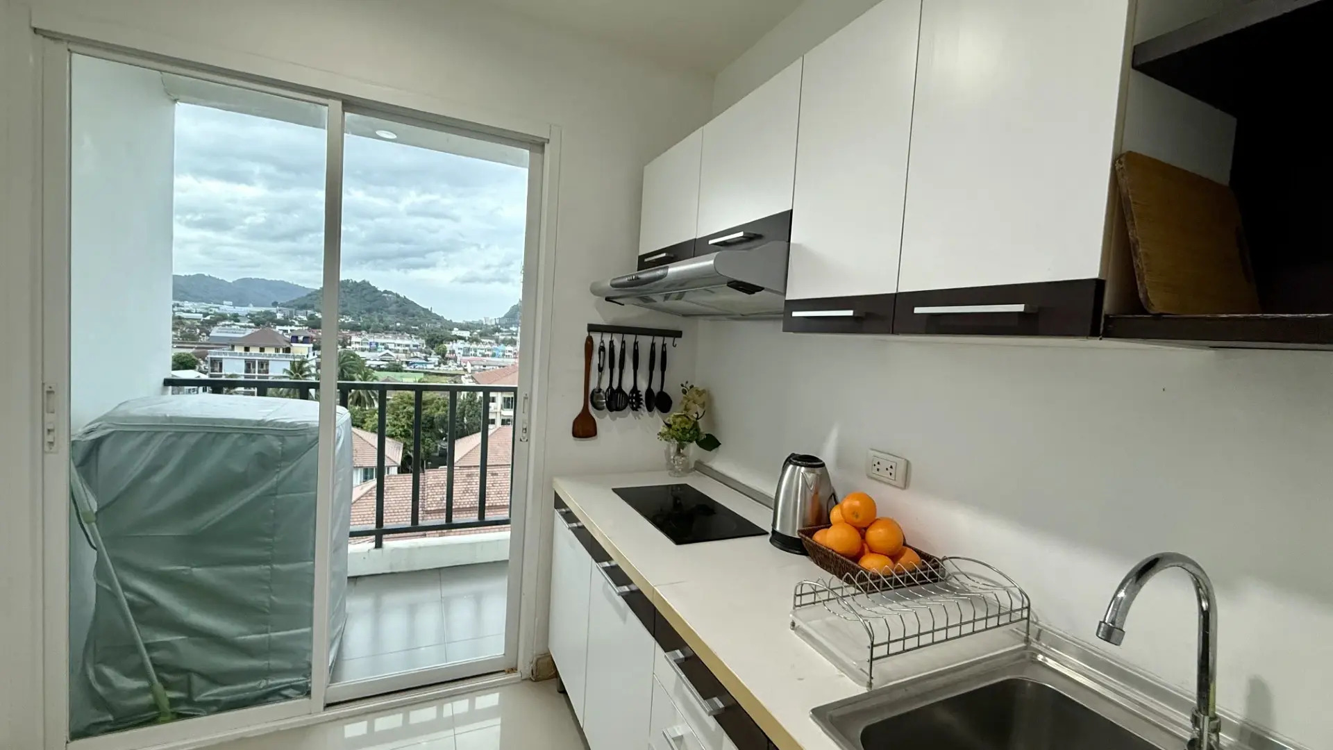 Квартира в комплексе The View Suanluang