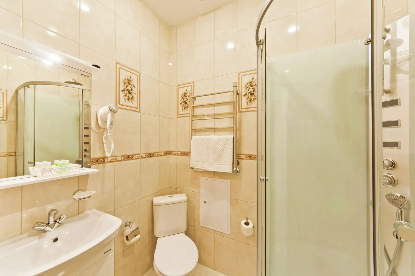 Отель Виктория