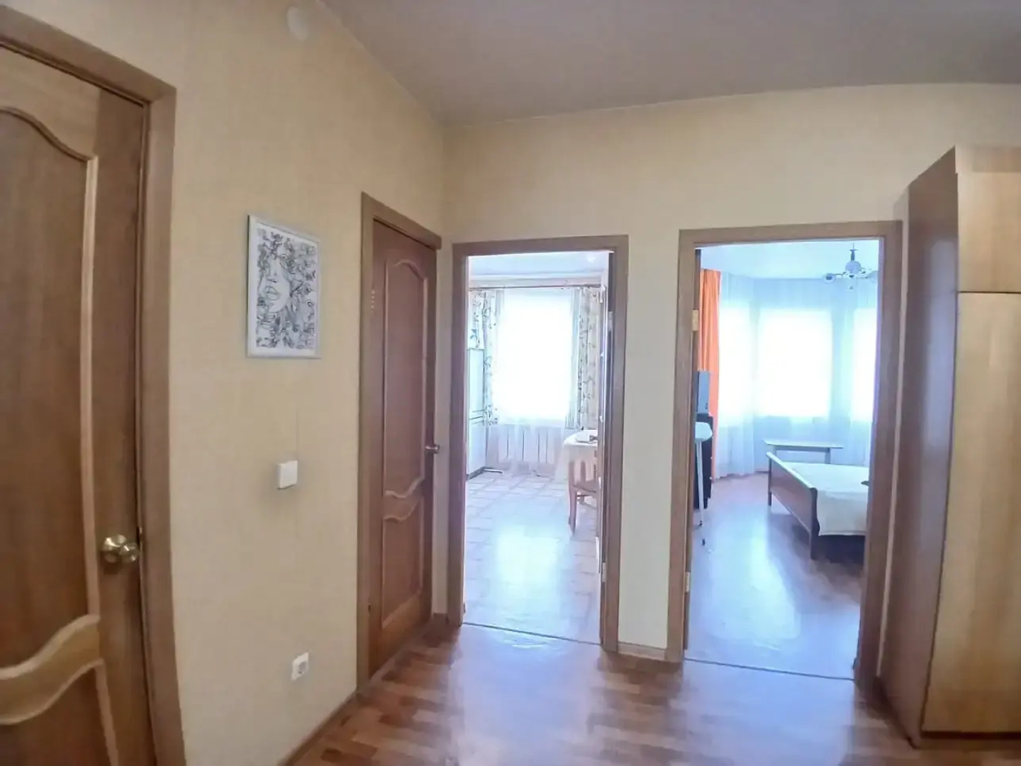 Апартаменты Яркий семейный 2х к апартамент