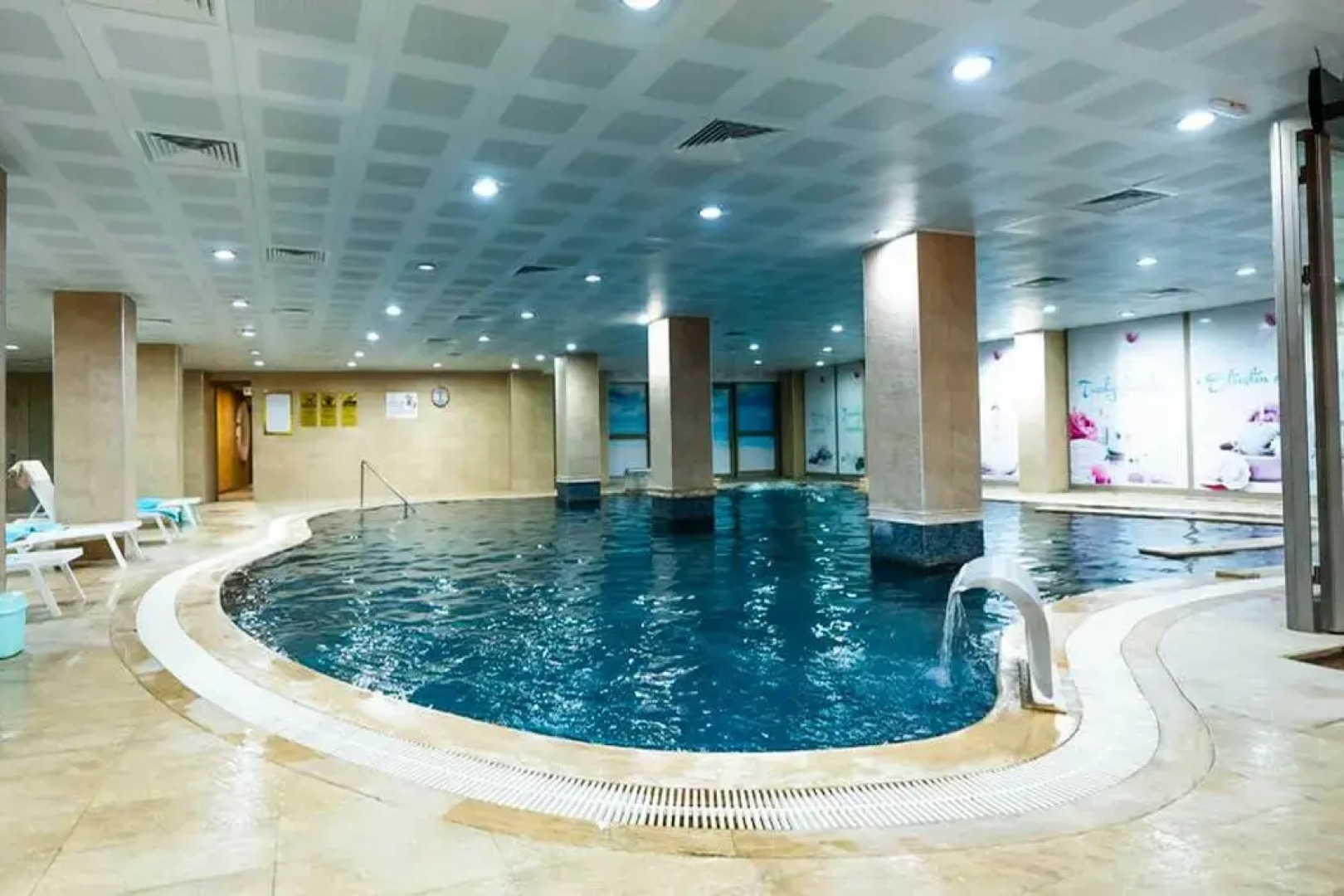 Отель Sarot Thermal Park (Halal Hotel)
