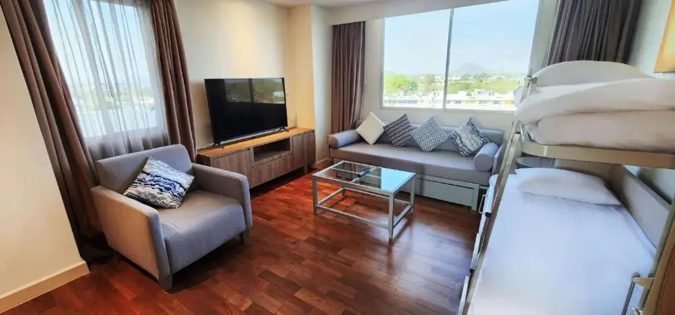 Отель Radisson Resort & Spa Hua Hin