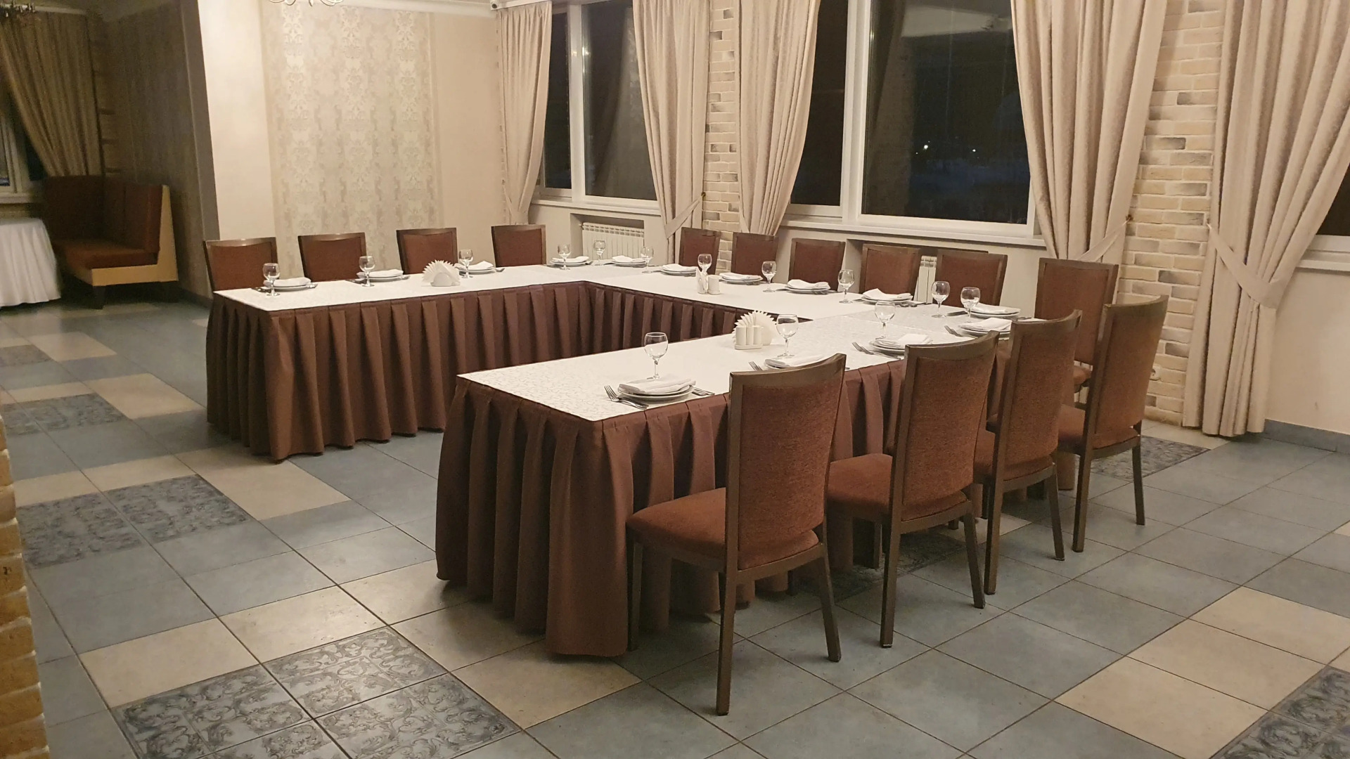 Отель ПлавОтель