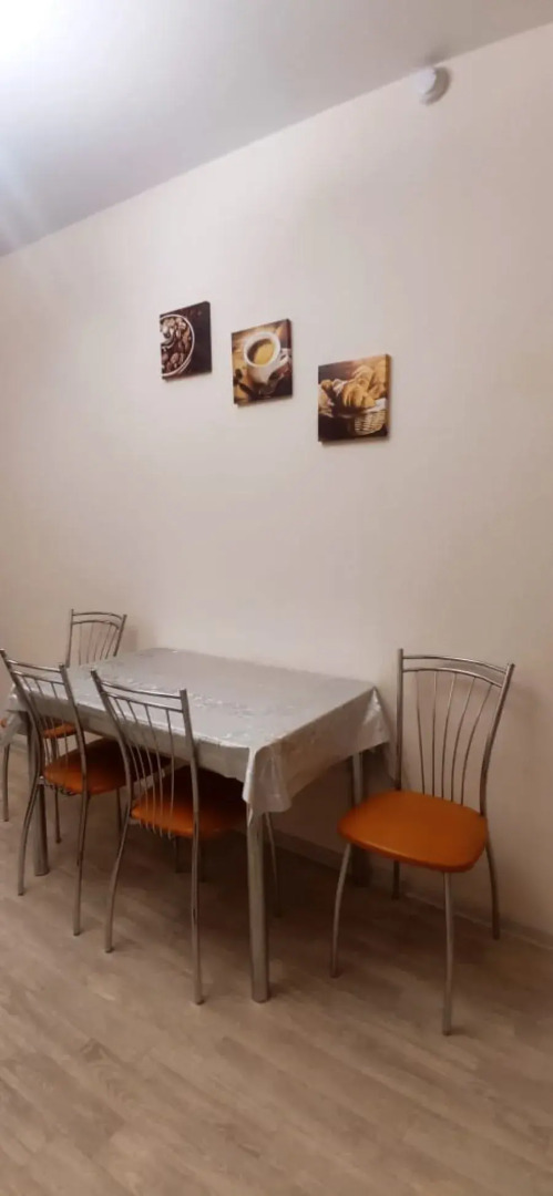 Апартаменты 2-х комнатные на Юности 3