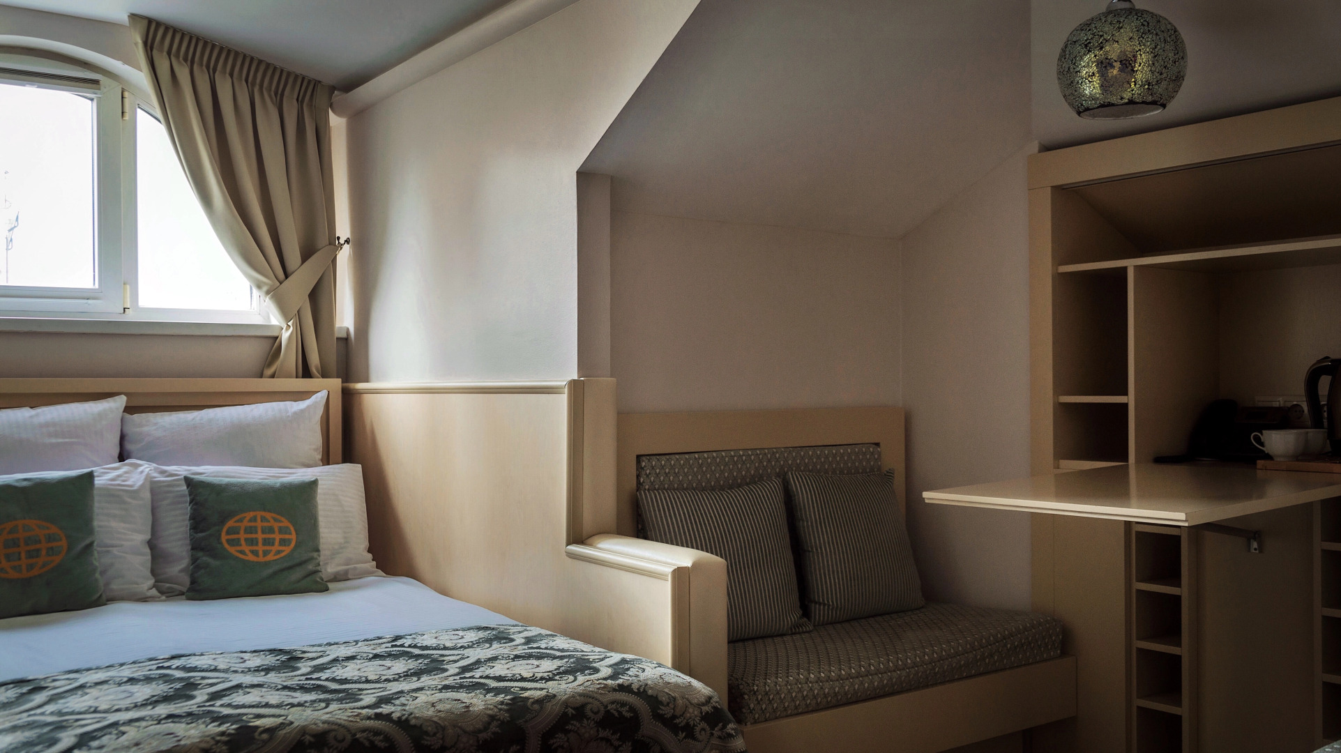 Отель Меншиков